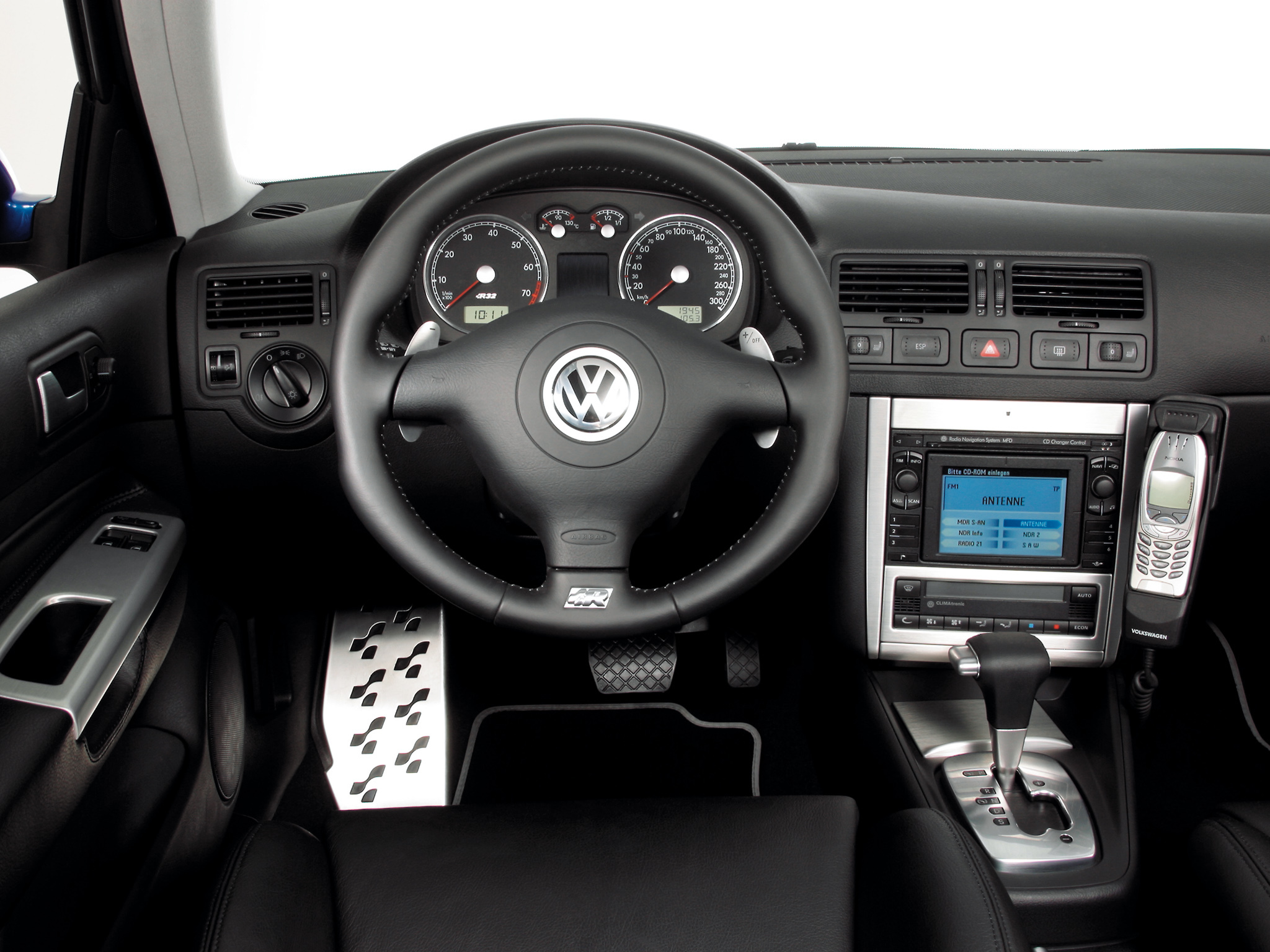 Le V6 3,2 l se montre très endurant mais ses bobines d’allumage sont parfois défectueuses. Ici sur une V R32 en 2005.